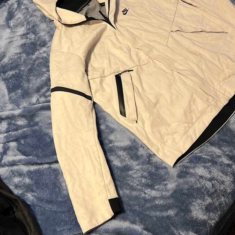 Nike Men NSW TECH Fleece Repel Windrunner Jacket 867658-07 - Picture 8 of 11